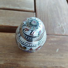 Cargar imagen en el visor de la galería, Urna Dompop Petit Formato