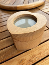 Cargar imagen en el visor de la galería, Urna Fotográfica corazón