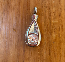 Cargar imagen en el visor de la galería, Bijoux Funéraire : LarmRuby - photo 1