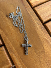 Cargar imagen en el visor de la galería, chaine urne funeraire croix