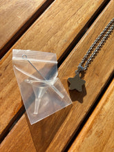 Cargar imagen en el visor de la galería, Collier Urne Etoile - photo 5