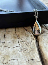 Cargar imagen en el visor de la galería, Collier Urne Goutte - photo 1