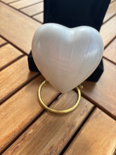 Cargar imagen en el visor de la galería, joli collier urne