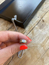 Cargar imagen en el visor de la galería, collier goutte fermeture