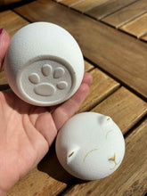 Cargar imagen en el visor de la galería, patte chat urne ceramique