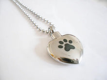 Cargar imagen en el visor de la galería, Pendentif Cendre Tilka - photo 1