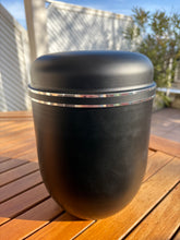 Cargar imagen en el visor de la galería, urne cineraire large