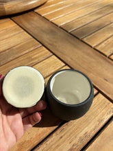 Cargar imagen en el visor de la galería, urne lapin ouverte