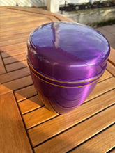Cargar imagen en el visor de la galería, Urne Métal Œillet violette - photo 4