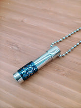 Cargar imagen en el visor de la galería, Urne Pendentif Cylindre Bleu - photo 1