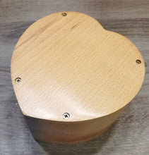 Cargar imagen en el visor de la galería, Urna Fotográfica corazón