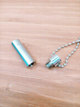 Cargar imagen en el visor de la galería, Joyas Funerarias Urnta