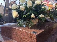 Cargar imagen en el visor de la galería, Placa funeraria código QR para piedra tumba
