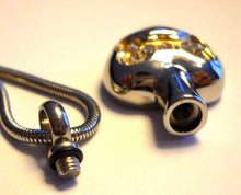 Cargar imagen en el visor de la galería, Colgante de Corazón Diama