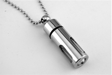 Cargar imagen en el visor de la galería, pendentif cineraire transparent argent
