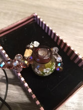 Cargar imagen en el visor de la galería, Péndulo Funerario Bohemio