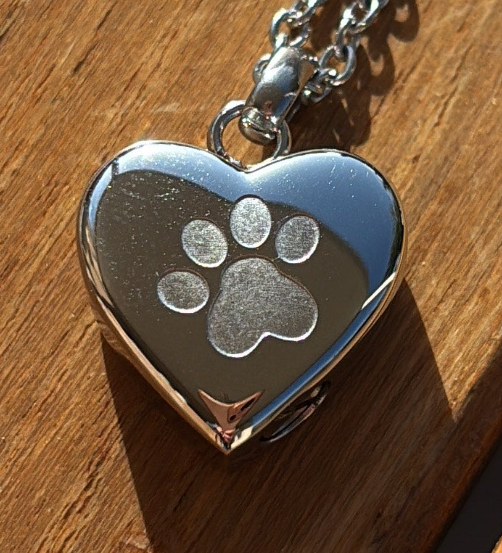 Collar Urna Corazón Patita