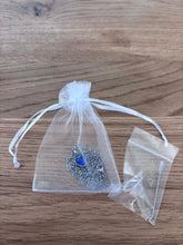 Cargar imagen en el visor de la galería, Collier Cinéraire Cœur Cristal Bleu - photo 6
