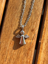 Cargar imagen en el visor de la galería, Collier Urne Ange Argenté - photo 2
