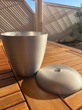 Cargar imagen en el visor de la galería, urne aluminium grise Galaxy
