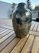 Cargar imagen en el visor de la galería, urne argentee lokia
