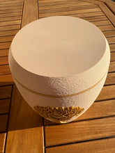 Cargar imagen en el visor de la galería, urne biodegradable
