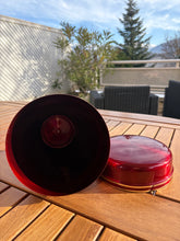 Cargar imagen en el visor de la galería, urne rouge et dorée
