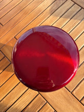 Cargar imagen en el visor de la galería, Urne Métal Œillet rouge - photo 3
