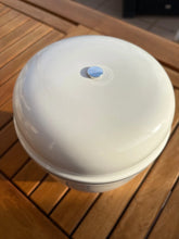 Cargar imagen en el visor de la galería, Urne Métal Paris Blanche - photo 3
