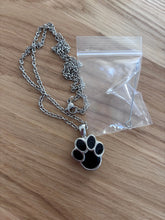 Cargar imagen en el visor de la galería, Urne Pendentif LOPAKA - photo 3
