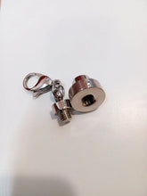 Cargar imagen en el visor de la galería, Urne Porte Clé LATA - photo 3

