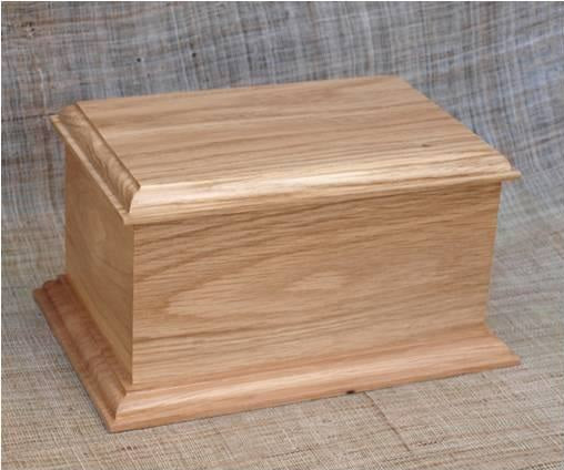 Ataúd de madera de la urna funeraria